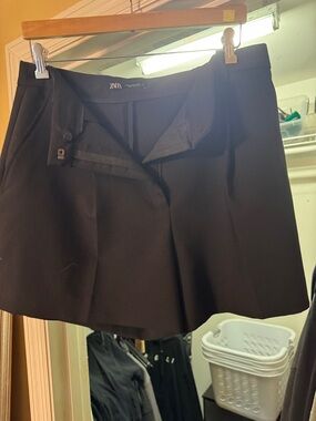 Zara Black Tailored High-Waist Skort